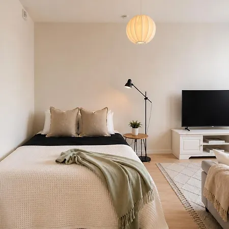 Appartement Nordic Nest- Modern W Balcony Near Metro *